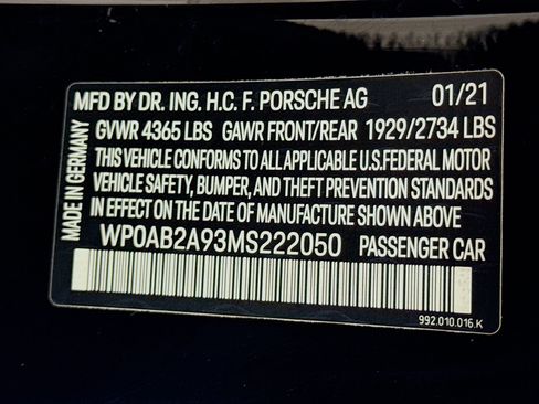 Certified 2021 Porsche 911 Carrera 4S image 29