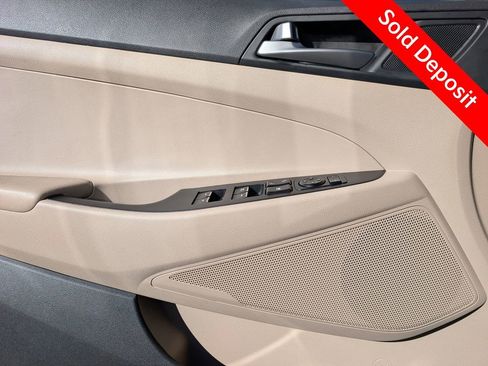 Used 2016 Hyundai Tucson Limited w/ Option Group 03 image 10