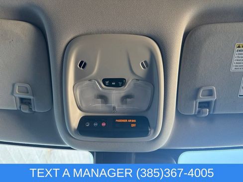 Used 2021 Chevrolet TrailBlazer LT w/ Convenience Package FWD image 28