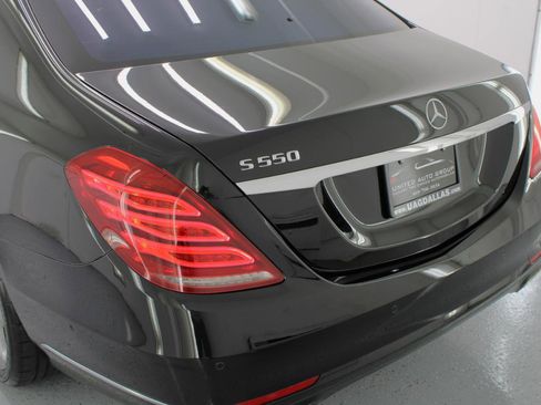 Used 2015 Mercedes-Benz S 550 Sedan image 20