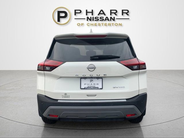 Used 2023 Nissan Rogue SV AWD/4WD image 4