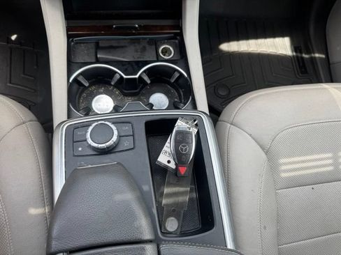 Used 2015 Mercedes-Benz ML 350 4MATIC image 13