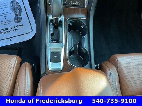 Used 2024 Subaru Ascent Touring AWD/4WD image 39