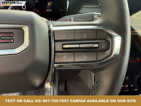 Used 2025 GMC Acadia Elevation w/ Elevation Premium Package image 19