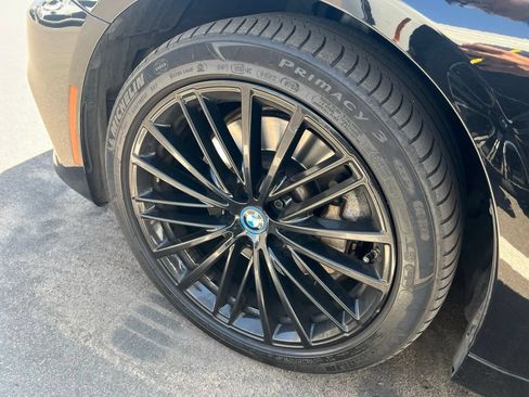 Used 2018 BMW 530e RWD image 11