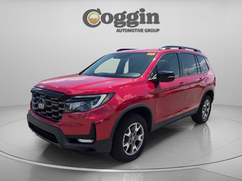 Certified 2023 Honda Passport TrailSport image 1