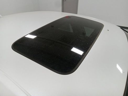 Used 2024 Honda Accord EX image 9