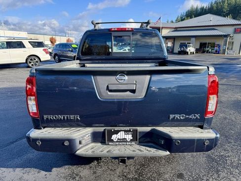 Used 2016 Nissan Frontier PRO-4X image 5