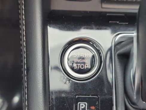Used 2023 Nissan Kicks SV FWD image 25