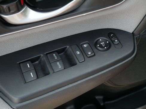 Certified 2019 Honda CR-V EX image 19