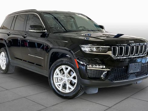 Used 2023 Jeep Grand Cherokee Limited RWD image 2