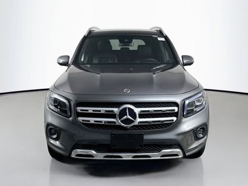 Used 2022 Mercedes-Benz GLB 250 w/ Premium Package Lite image 2