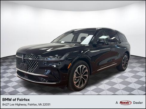 Used 2024 Lincoln Nautilus Reserve w/ Equipment Group 203A image 1