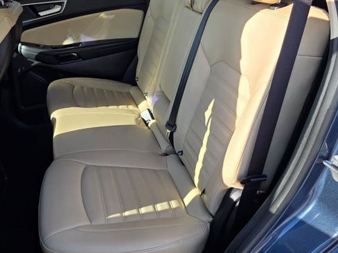 Used 2019 Ford Edge SEL w/ Equipment Group 201A image 11
