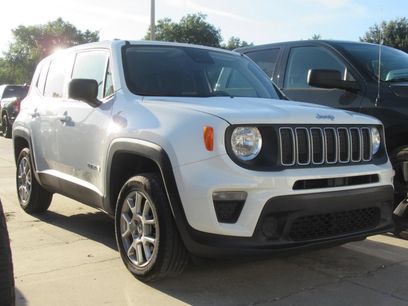 Used 2023 Jeep Renegade Latitude