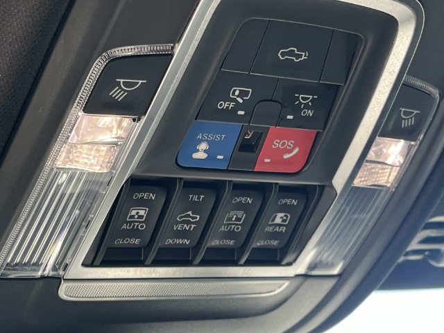 Used 2021 RAM 1500 Limited w/ Night Edition AWD/4WD image 43