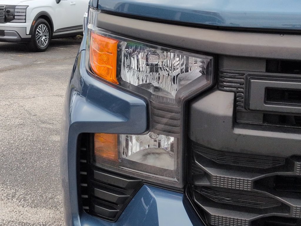 Used 2024 Chevrolet Silverado 1500 Custom RWD image 10