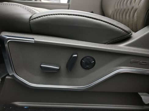 New 2026 Ford F250 Platinum AWD/4WD image 10