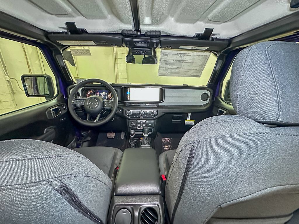 New 2026 Jeep Gladiator Sport AWD/4WD image 20