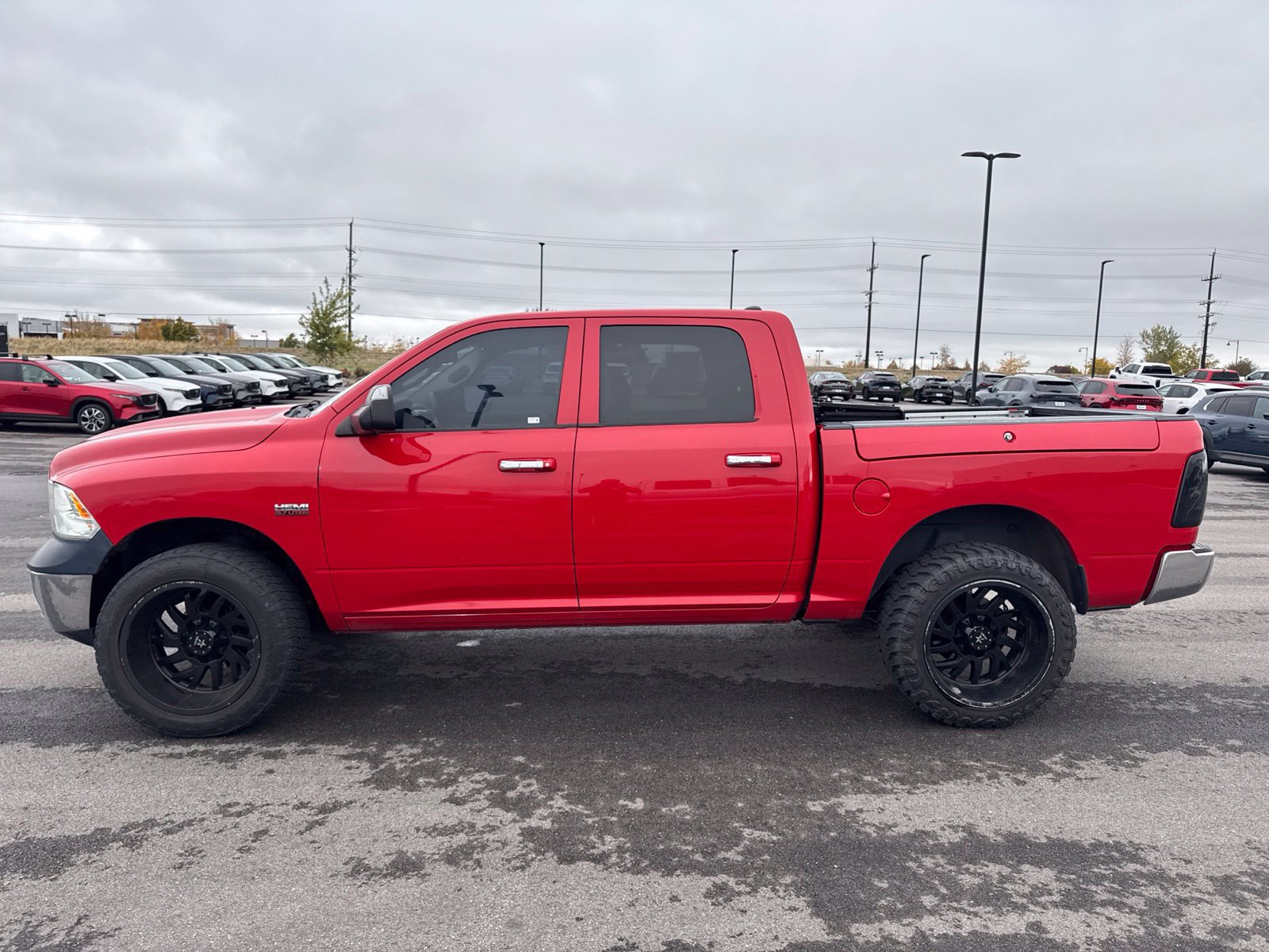 Used 2016 RAM 1500 Classic SLT AWD/4WD image 4