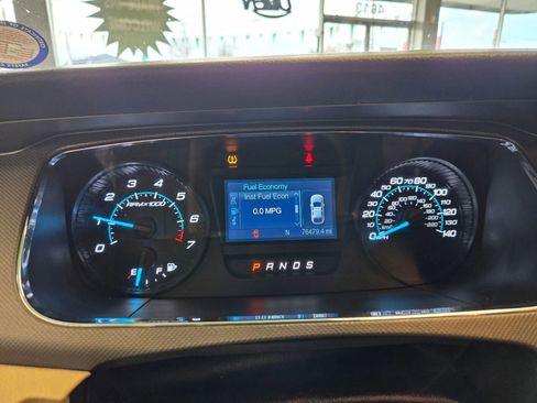 Used 2018 Ford Taurus SE image 26