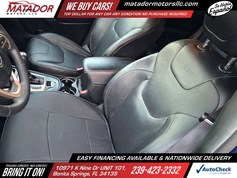 Used 2015 Jeep Cherokee Limited w/ Luxury Group FWD image 10