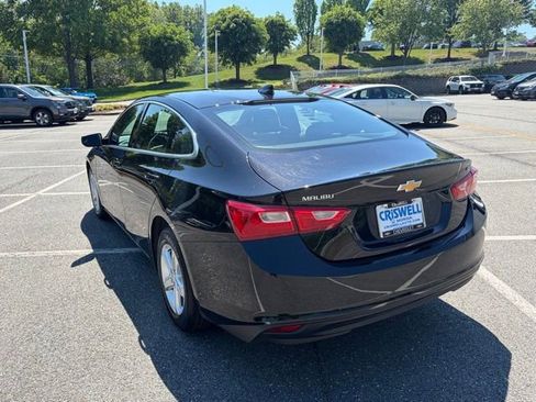 Used 2023 Chevrolet Malibu LT FWD image 4