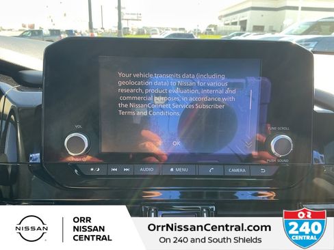 Used 2022 Nissan Pathfinder SV image 22