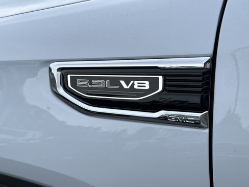 New 2026 GMC Sierra 1500 Denali w/ Denali Reserve Package AWD/4WD image 10