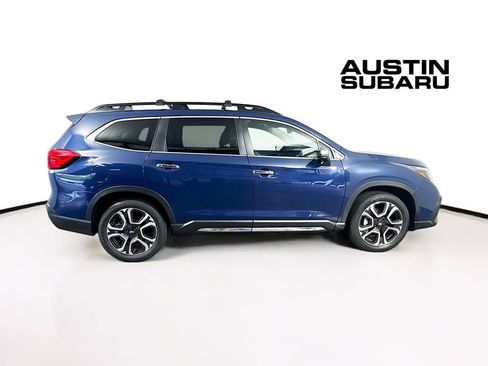 Used 2023 Subaru Ascent Touring image 8