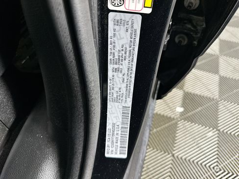 Used 2021 RAM 1500 Big Horn image 12