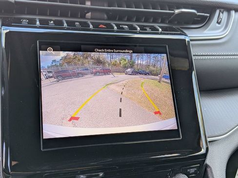 New 2026 Jeep Grand Cherokee Laredo image 19