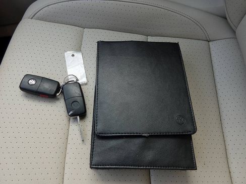 Used 2012 Volkswagen Jetta TDI FWD image 89