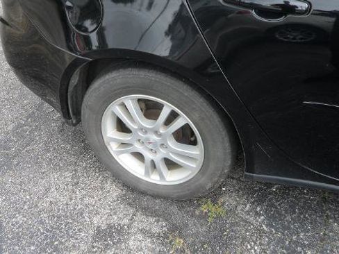 Used 2006 Pontiac G6 Sedan w/ Premium Value Package image 12