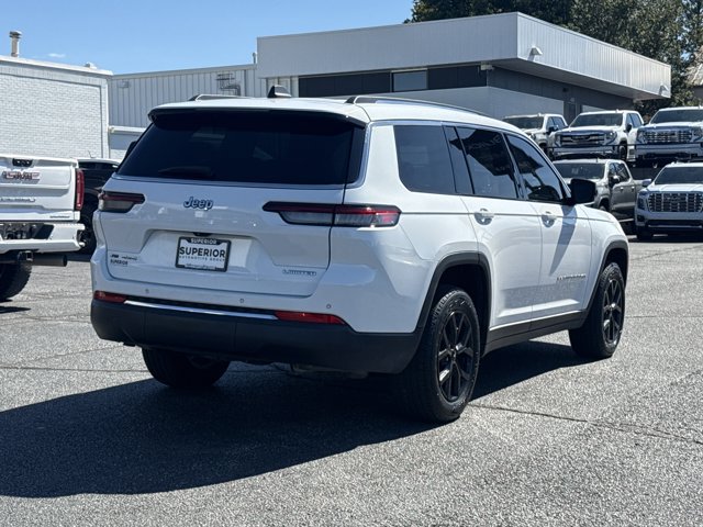Used 2022 Jeep Grand Cherokee L Limited AWD/4WD image 3