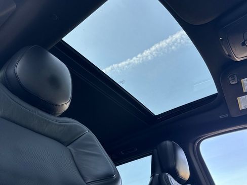 Certified 2021 Lincoln Navigator L Reserve image 16