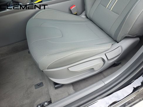 Certified 2025 Hyundai Elantra Sport FWD image 28