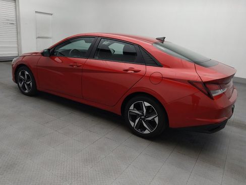 Used 2023 Hyundai Elantra SEL w/ Convenience Package FWD image 3