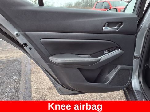 Used 2020 Nissan Altima 2.5 SV image 22