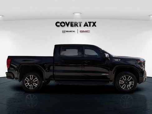 Used 2025 GMC Sierra 1500 AT4 w/ AT4 Premium Package AWD/4WD image 8