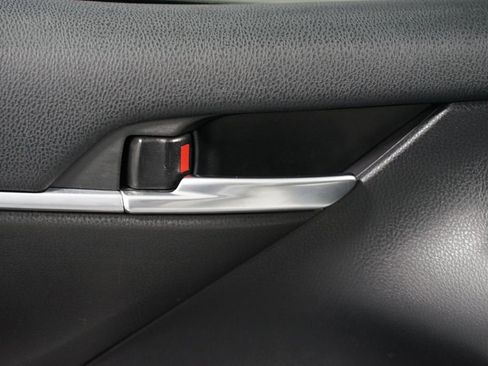 Certified 2023 Toyota Camry SE image 30