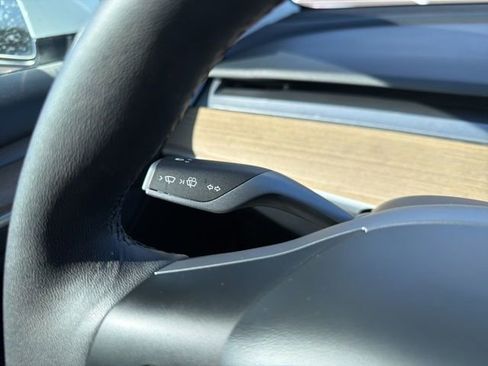 Used 2023 Tesla Model 3 Standard Range image 49