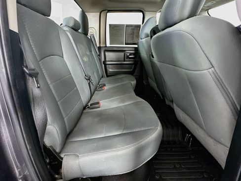 Used 2017 RAM 1500 Express AWD/4WD image 30