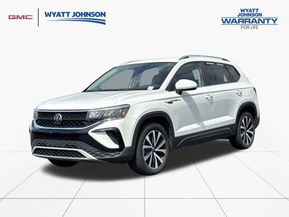 Used 2024 Volkswagen Taos SE