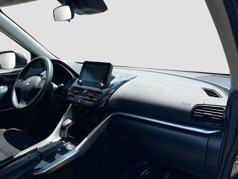 Used 2024 Mitsubishi Eclipse Cross AWD image 28