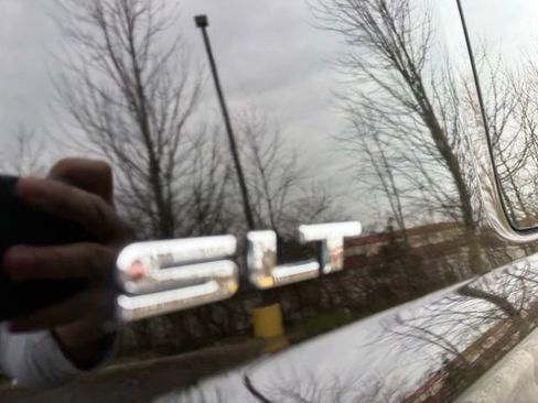 Used 2018 GMC Yukon XL SLT image 9