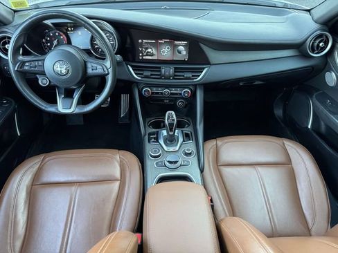 Used 2023 Alfa Romeo Giulia Ti RWD image 20