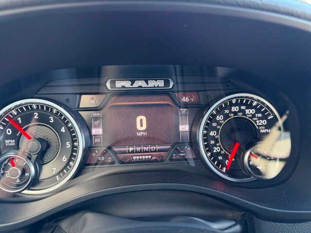 Used 2022 RAM 1500 Laramie w/ Sport Appearance Package AWD/4WD image 28