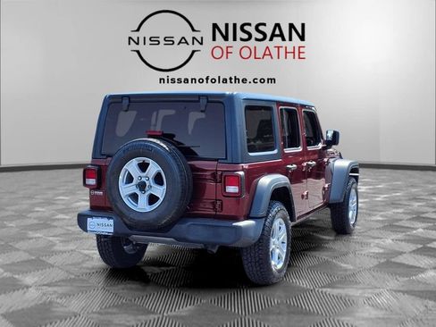 Used 2021 Jeep Wrangler Unlimited Sport AWD/4WD image 25