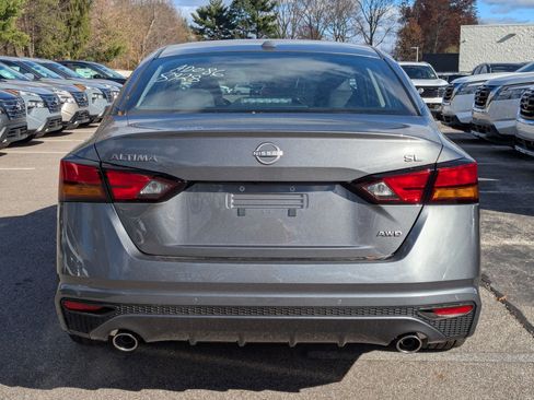 New 2025 Nissan Altima 2.5 SL image 7